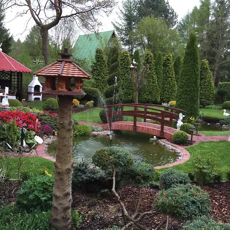 Kamien Nad Jeziorem Z Jacuzzi Lodge Jelenska Huta