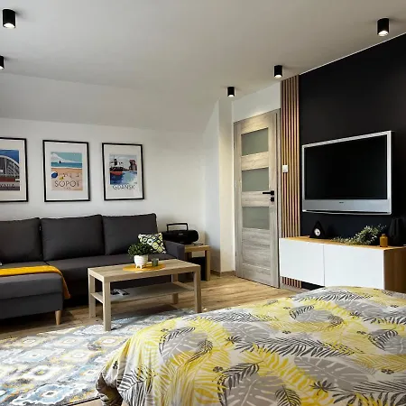 Kamien Nad Jeziorem Z Jacuzzi * Jelenska Huta