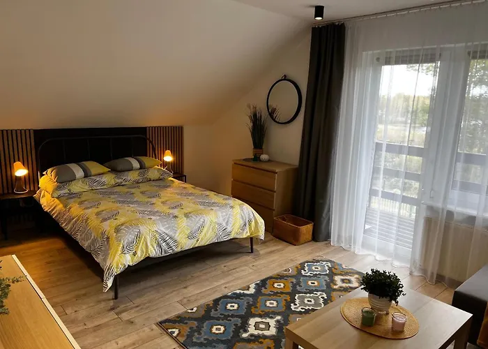 Kamien Nad Jeziorem Z Jacuzzi